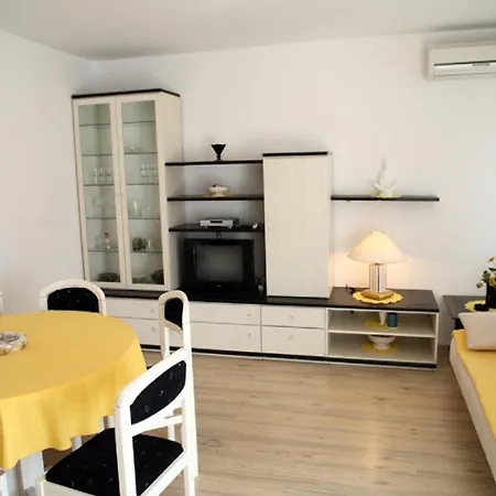 Ap Bonaca Sea Front View Apartamento *